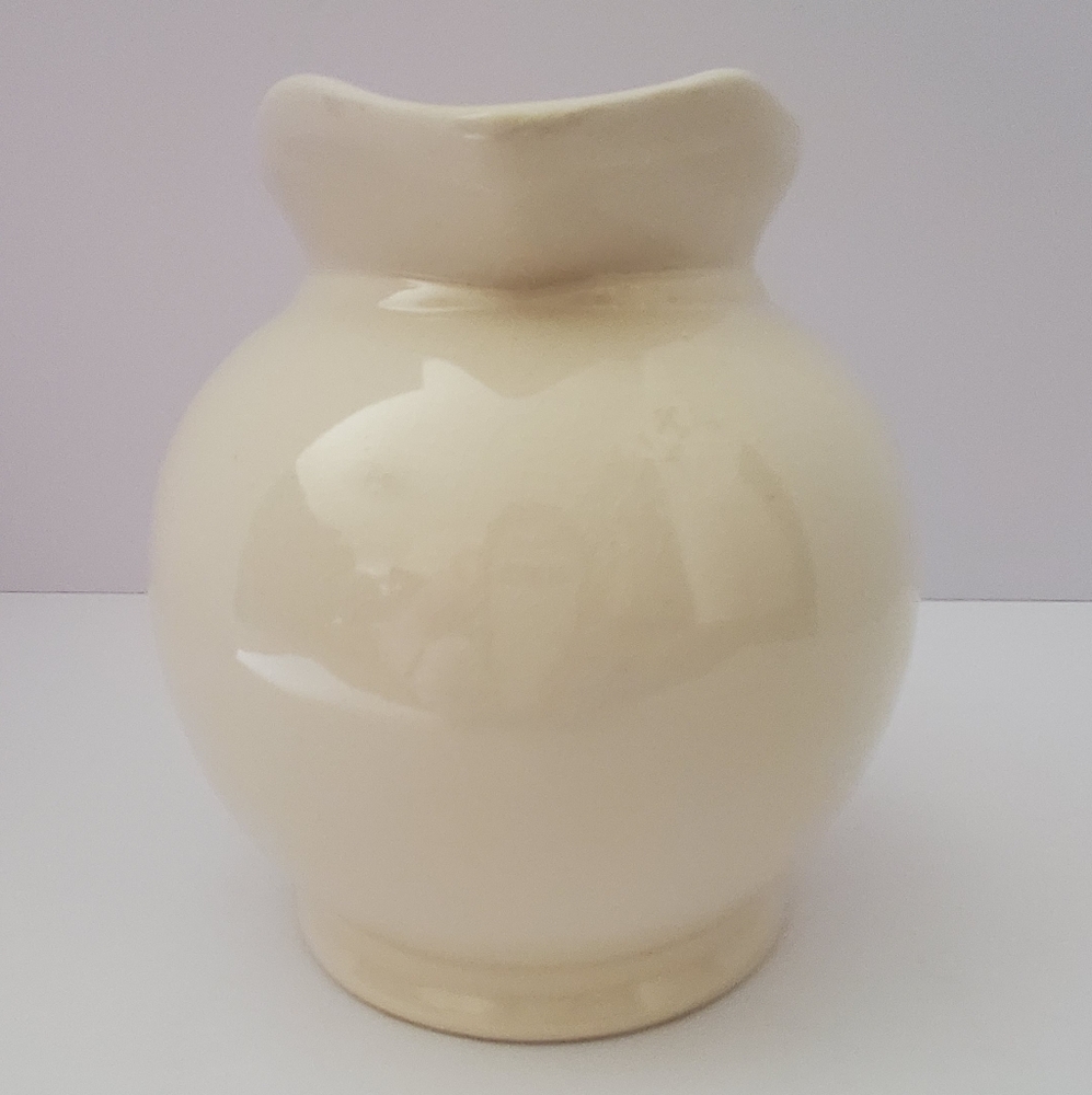 Cream Ceramic Pitcher with Red Rooster Design - Picture 2 of 5